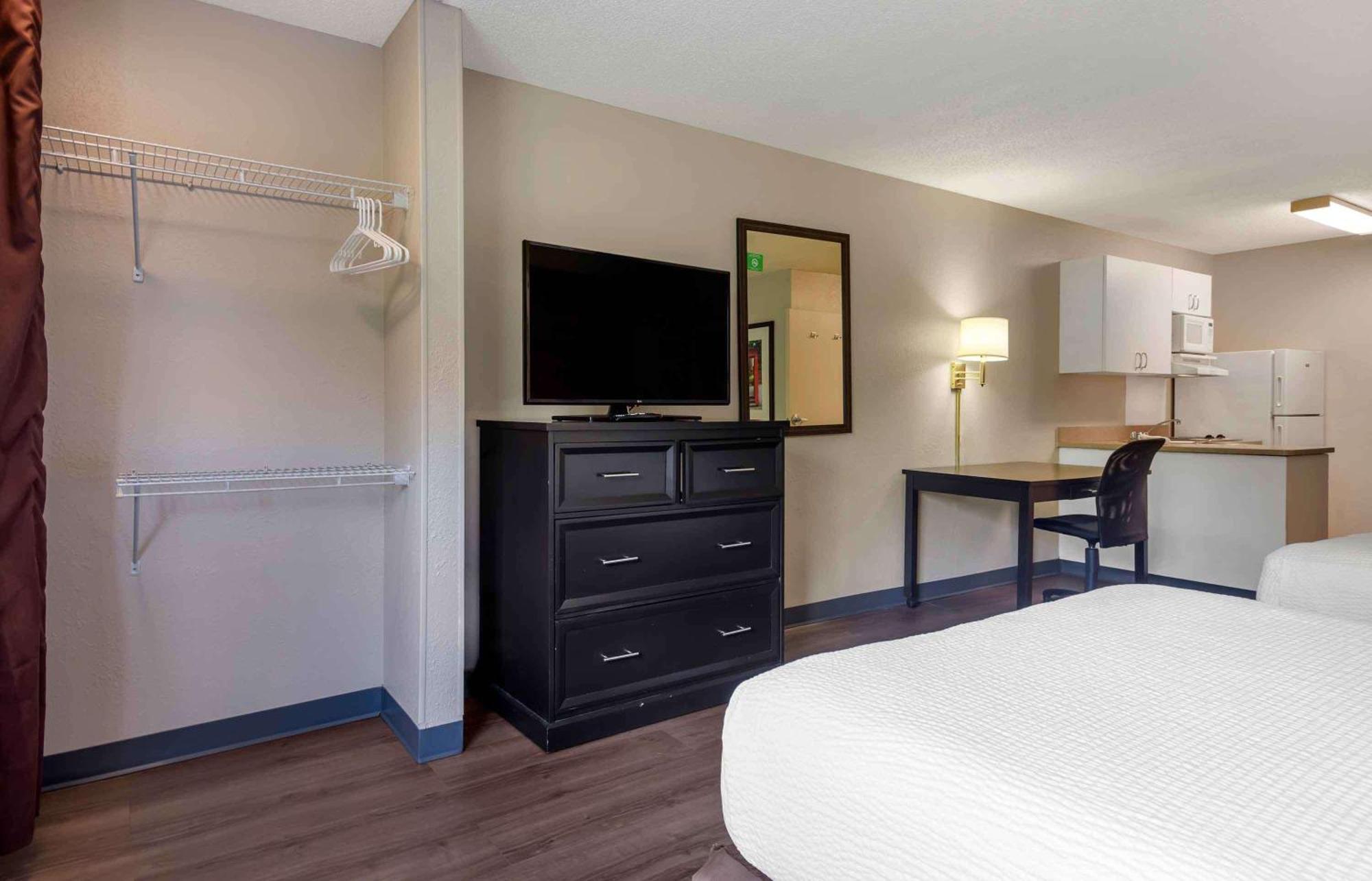 Extended Stay America Suites - Princeton - West Windsor Экстерьер фото